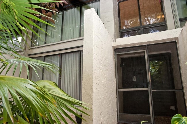 Building Photo - 19216 NE 25th Ave