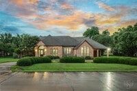 Building Photo - 32810 Waltham Crossing