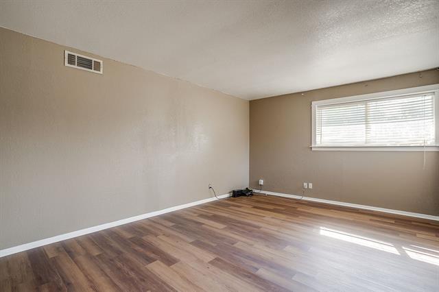 Building Photo - 204 Mildred Ln