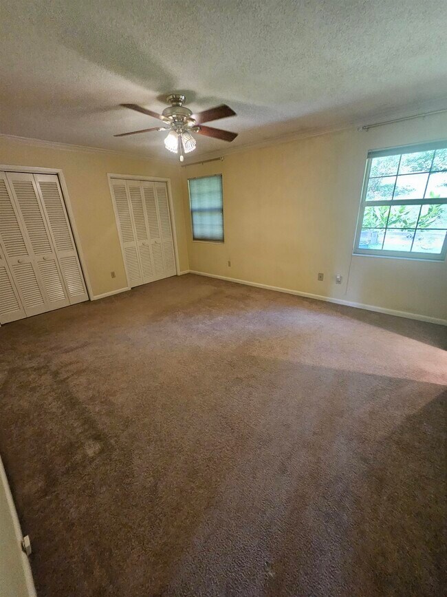 Building Photo - 1541 Woodgate Way