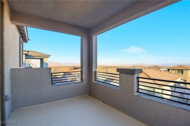 Building Photo - 1570 Rock Kestrel St
