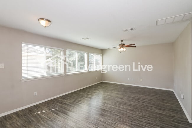 Building Photo - 20908 Patriot Park Ln