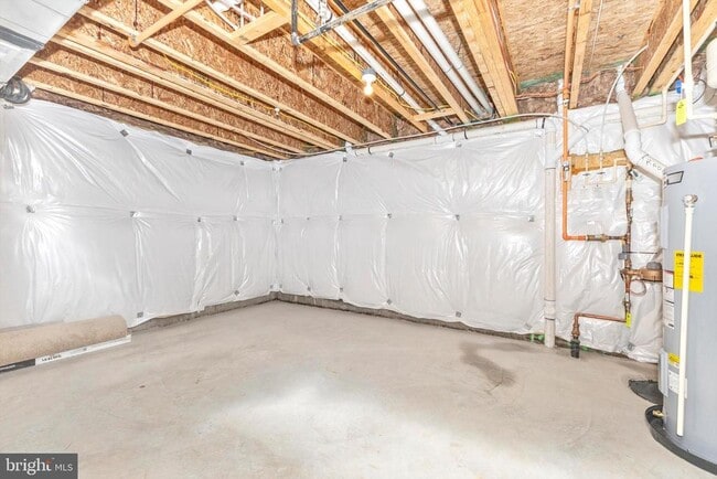 Building Photo - 461 Hanson St