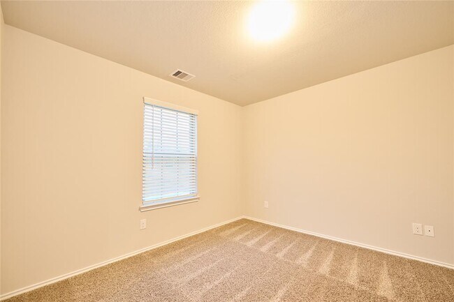 Building Photo - 13918 Nicolet Arbor Ln