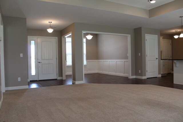Building Photo - Beautiful 3 Bedroom, 2 Bath home for rent, short drive to Ft. Riley!