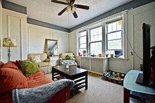 Building Photo - 1691 Commonwealth Ave