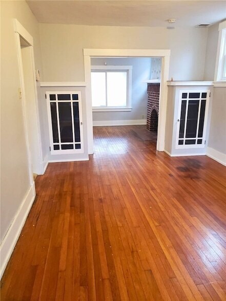 Building Photo - 3102 Bergman St