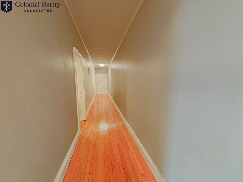 Building Photo - 330 St Paul St