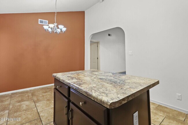 Building Photo - 14438 Miguel Terrazas Dr