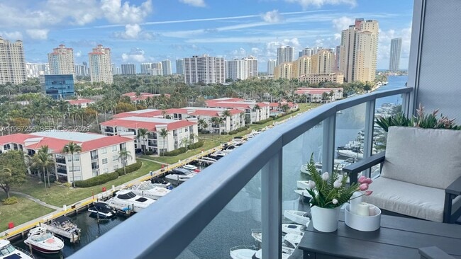 Building Photo - 3029 NE 188th St