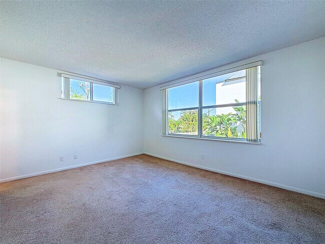 Building Photo - 4025 N Federal Hwy