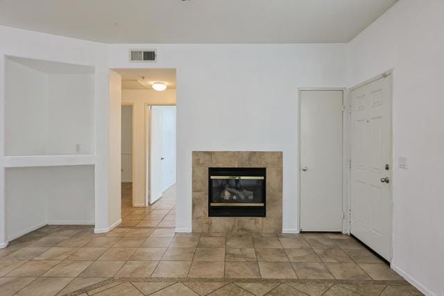 Building Photo - 4477 Avenida Aquila