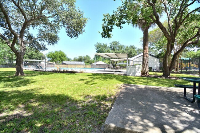 Building Photo - 5414 Quail Tree Ln