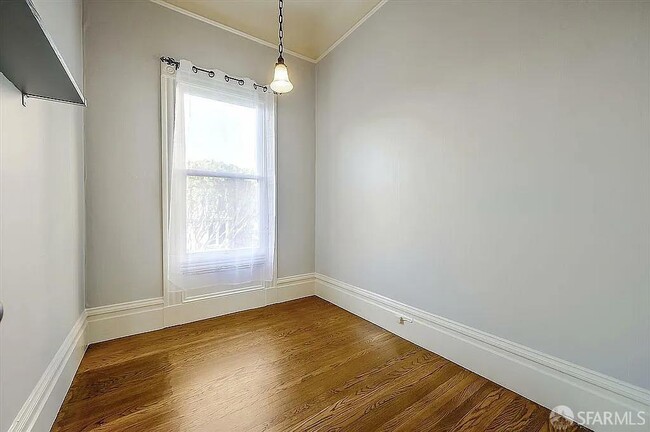 Building Photo - 1241 Fulton St