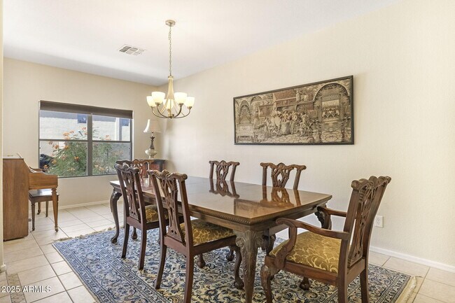 Building Photo - 9025 S 6th St