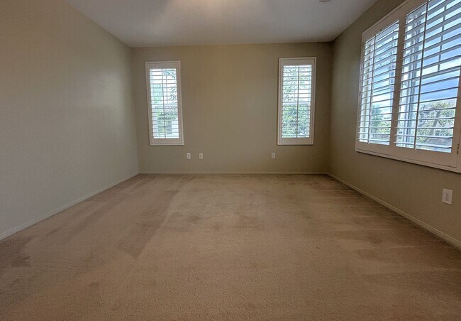 Building Photo - 7030 Angora St