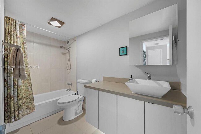 Building Photo - 3301 NE 5th Ave