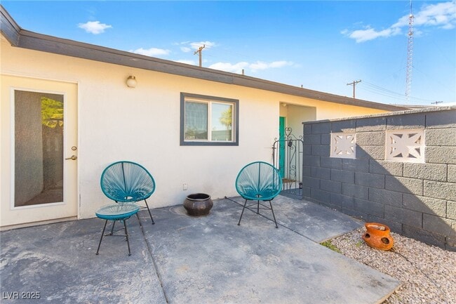 Building Photo - 1531 Commanche Dr