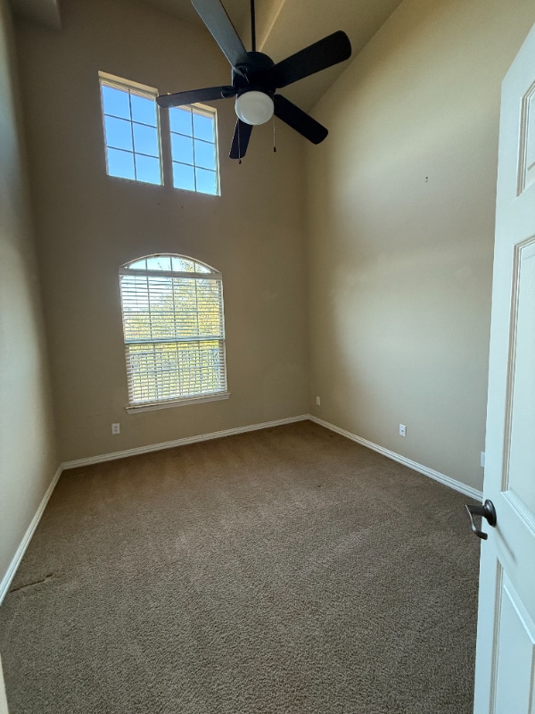 Building Photo - 1529 Evanvale Dr