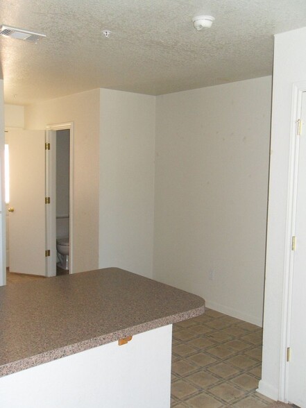Building Photo - 1106 Lansberry Ct