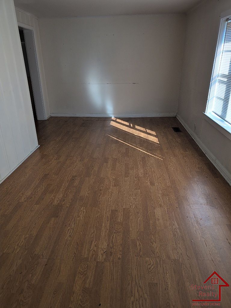 Building Photo - 317 Susong Dr
