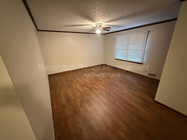 Building Photo - 500 Terry Dr