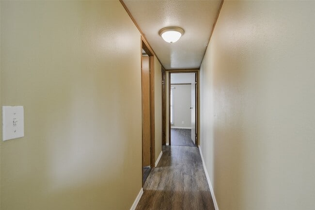 Building Photo - 132 Birchwood Dr