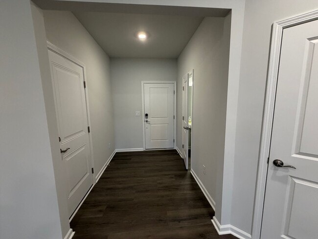 Building Photo - Gibsonville / Townhome