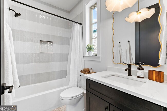 Building Photo - 245 Rolison Wy