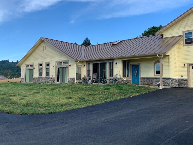 Building Photo - 40197 SW Nelson Dr