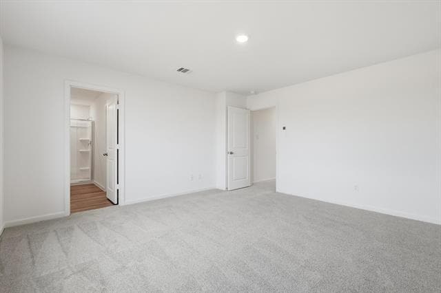 Building Photo - 2120 Mdw Pk Dr