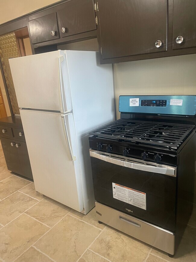 Building Photo - 3764 S Massachusetts Ave