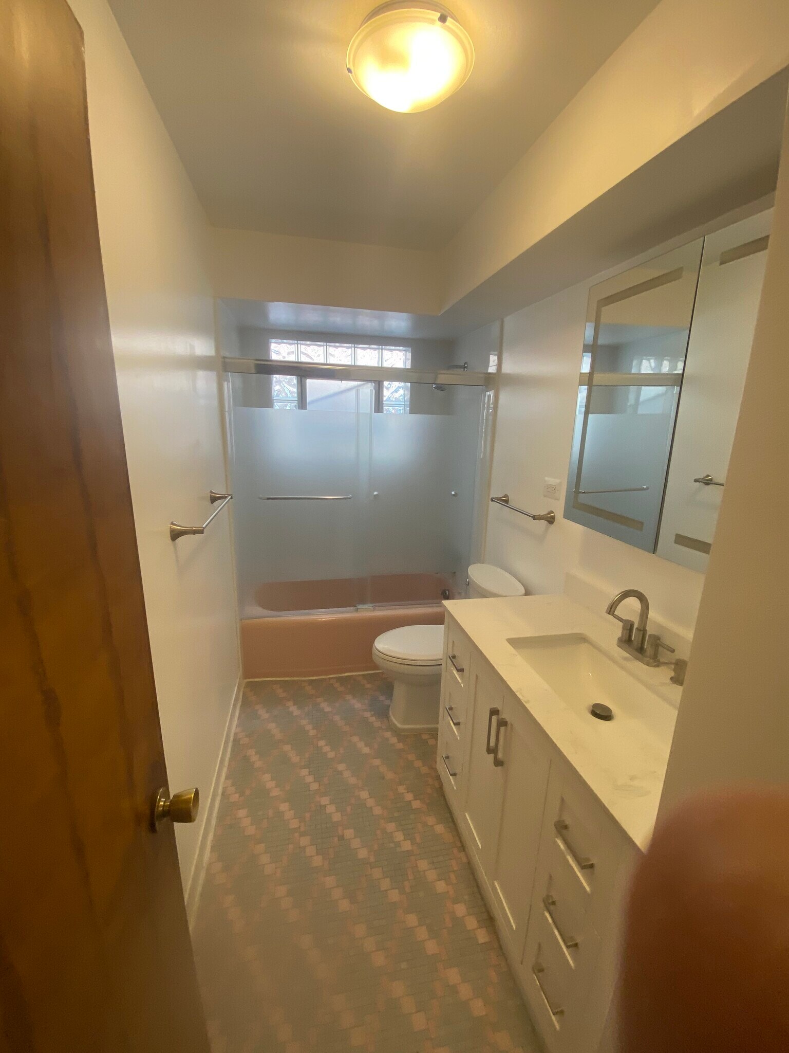 Building Photo - 6542 N Mozart St