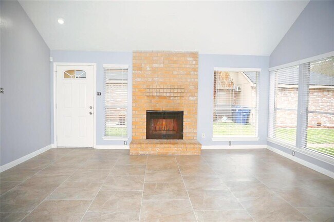 Building Photo - 17427 Lobo Trail