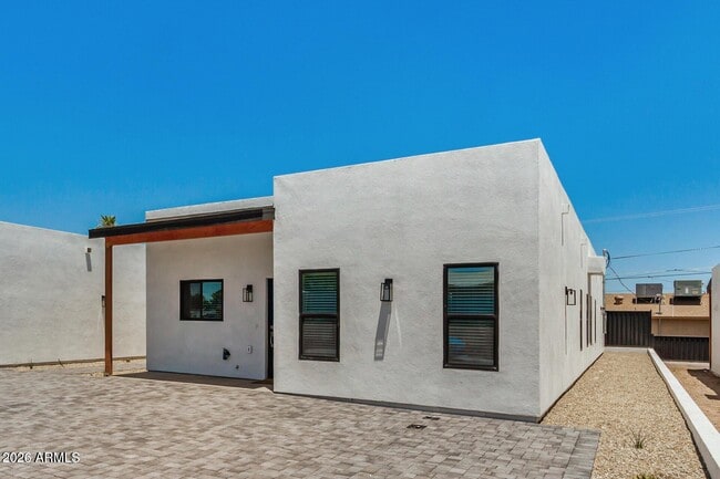 Building Photo - 14405 N Alto St