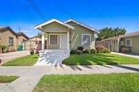 Building Photo - 2723 E 8th St