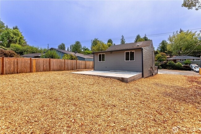 Building Photo - Beautifully Renovated 4-Bedroom Home in Desirable Arbor Heights!