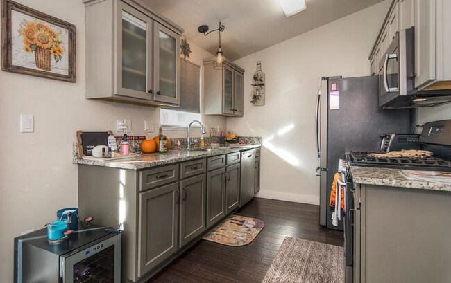 Building Photo - 60983 Lodgepole Dr