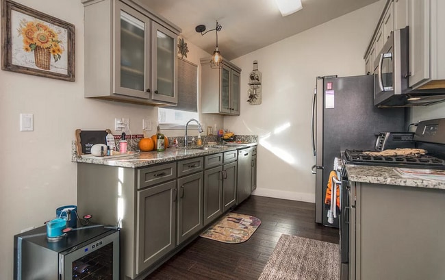 Building Photo - Fantastic 2 Bed/2 Bath with Fully Fenced Backyard - Lodgepole Drive