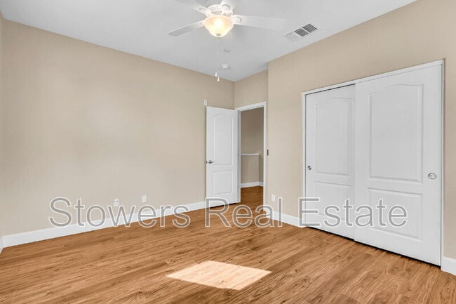 Building Photo - 718 El Paseo Cir