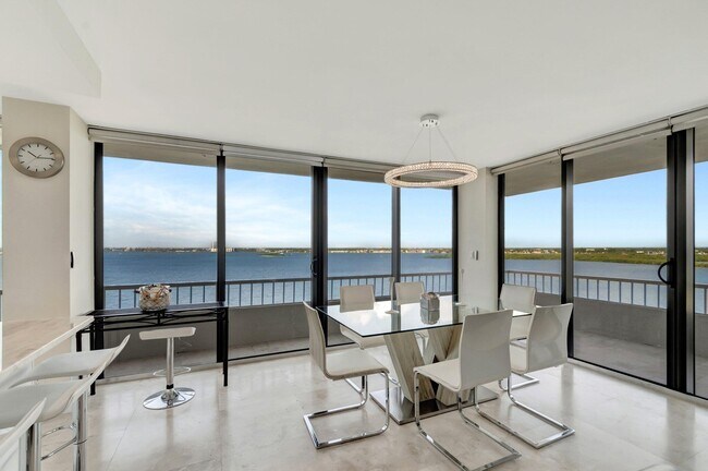 Building Photo - 5550 N Ocean Dr