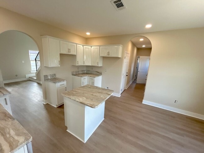 Building Photo - 2832 Epping Way Dr