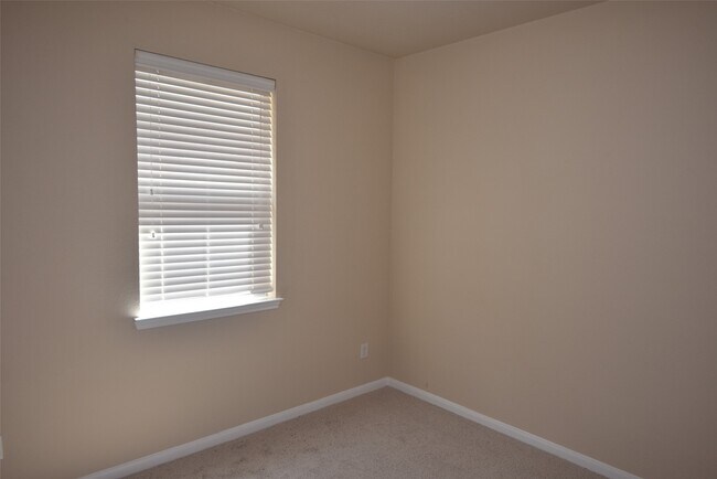 Building Photo - 25823 Sundrop Meadows Ln