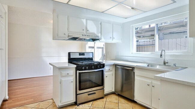 Building Photo - 12700 Newport Ave