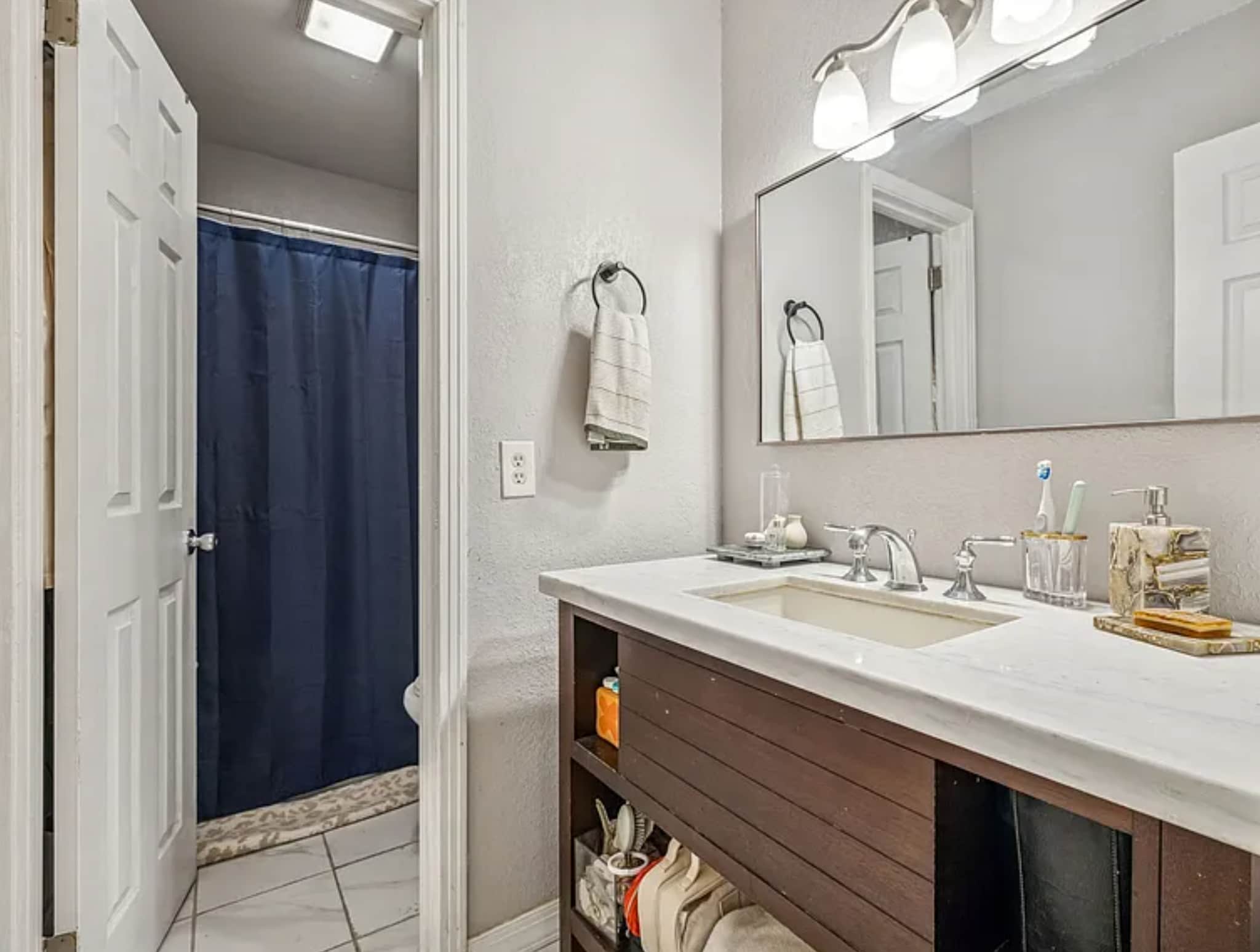 Building Photo - 500 Paragon Mills Rd