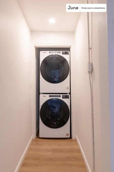 Building Photo - Room in Shared 4 bed/4 bath home in East Cambridge