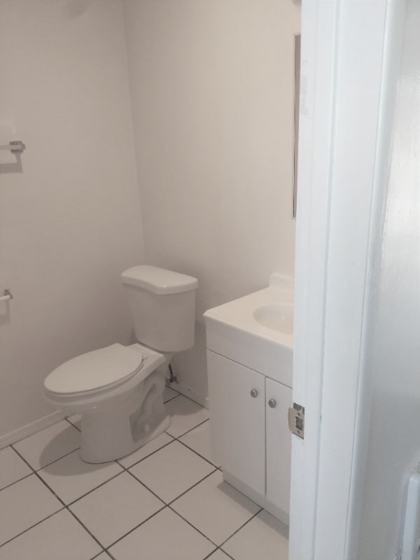 Building Photo - 7002 Linda Vista Rd