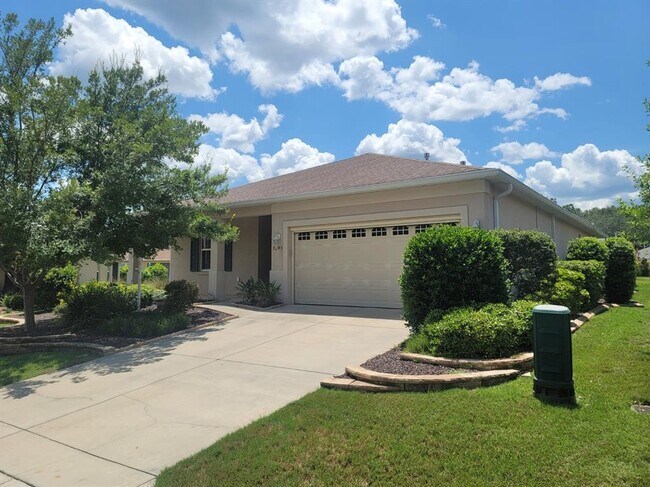 Building Photo - 8245 SW 78th Terrace Rd
