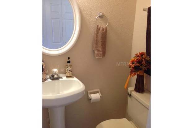 Building Photo - 2273 Waterleaf St