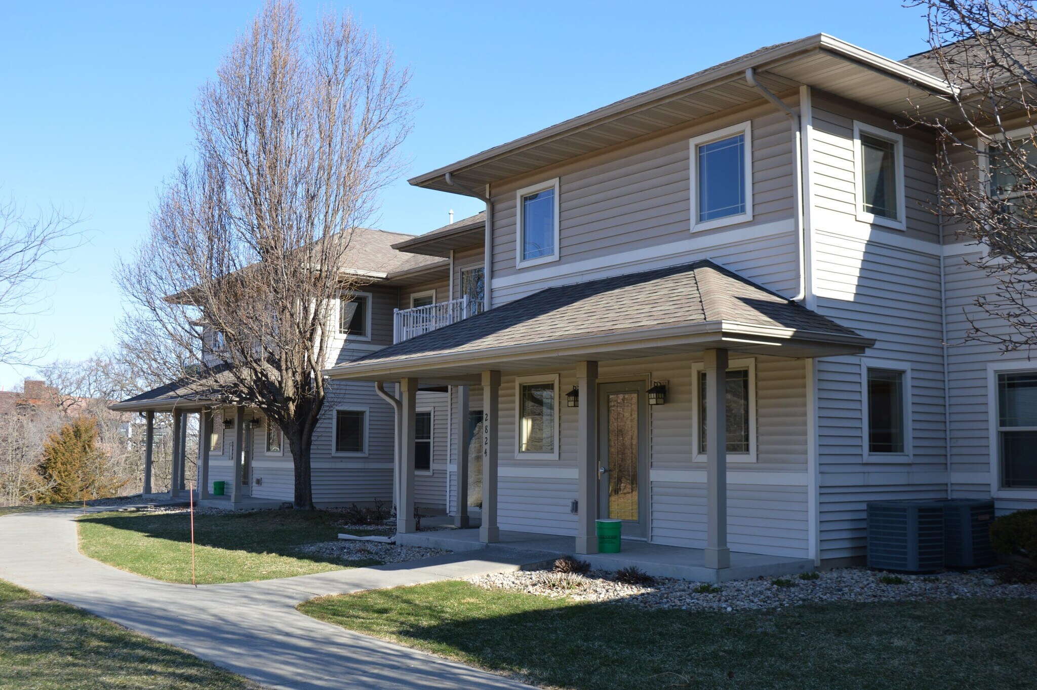 Building Photo - 2824 Pleasant View Rd